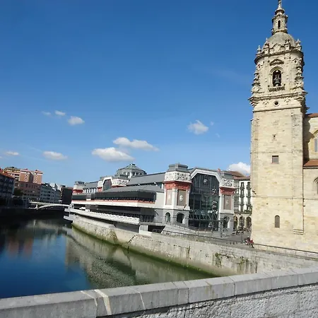 Céntrico Con Vistas A La Ría! Garaje, Ideal 2-4 * Bilbau