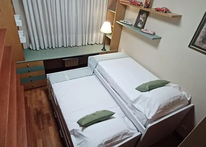 Διαμέρισμα Centrico Con Vistas A La Ria! Garaje, Ideal 2-4 *