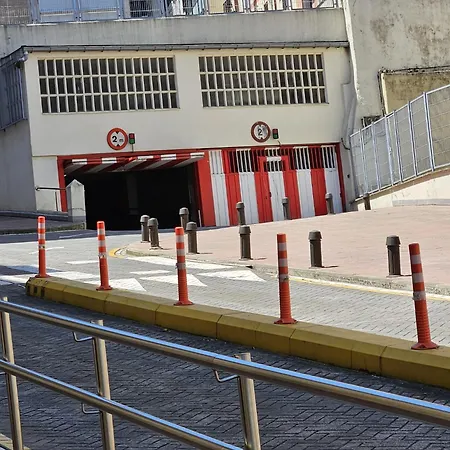 Céntrico Con Vistas A La Ría! Garaje, Ideal 2-4